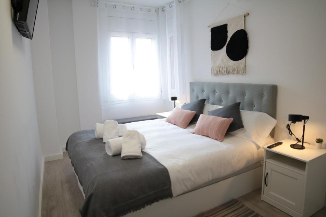 Modern Apartament Al Costat Del Parc De La Devesa Girona Exterior foto
